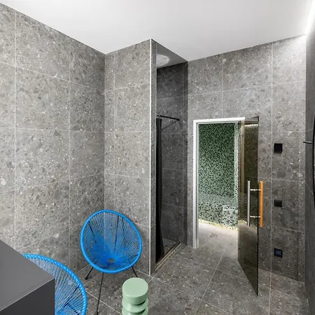 Youston Self Check-in Coliving Riga